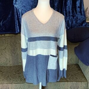 Pullover Knit Gray and Cream women’s Sweater‎ Wool blend Pocket Preppy Academia